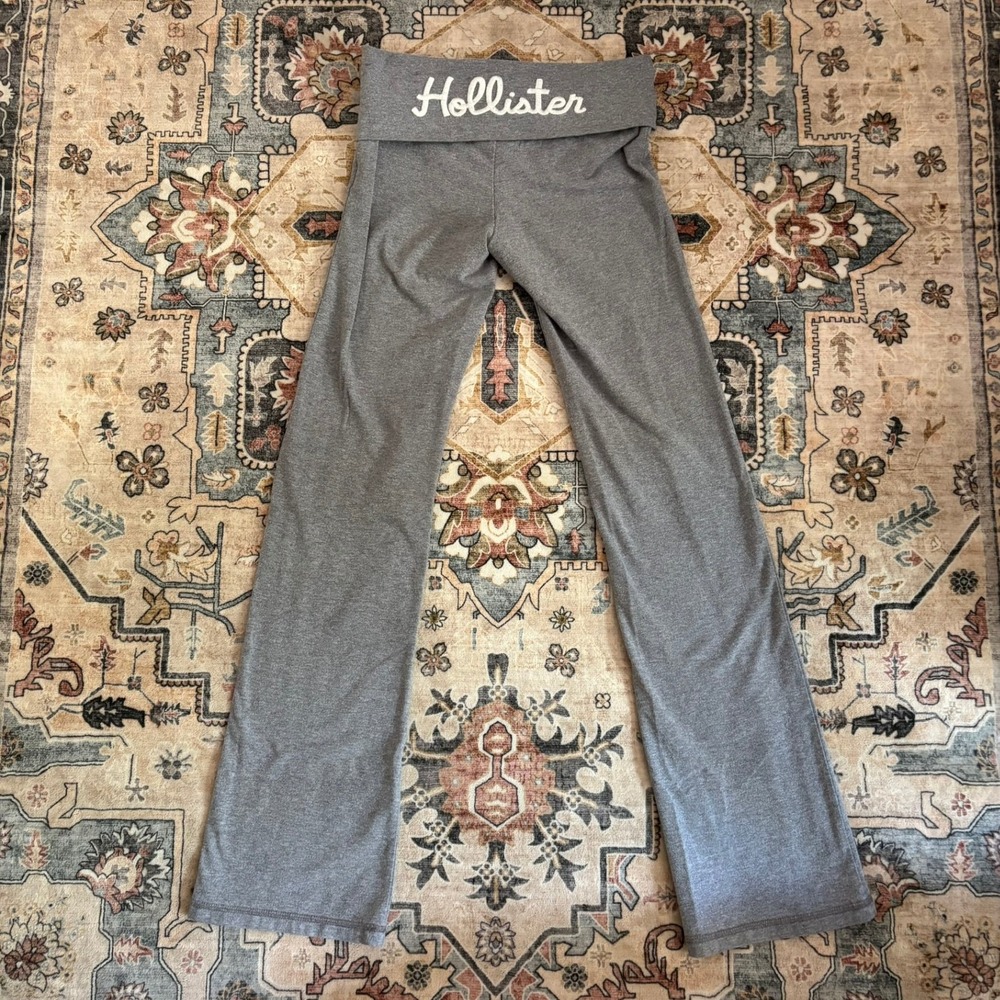 Y2K Hollister Hco Surf Gray Fold Over Waist Yoga Pants Spell Out Sz Small 2000s